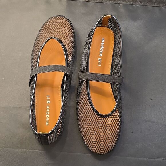 BRAND NEW MADDEN GIRL WOMENS BARELY MESH with ELASTIC STRAP FLATS - Picture 6 of 16